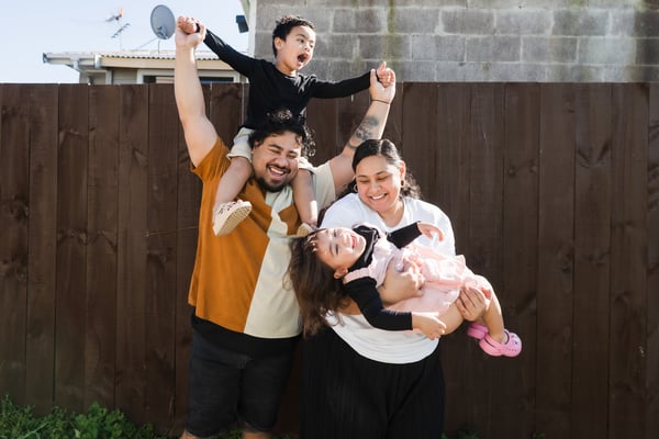 Working alongside whānau and communities Working alongside whānau and communities